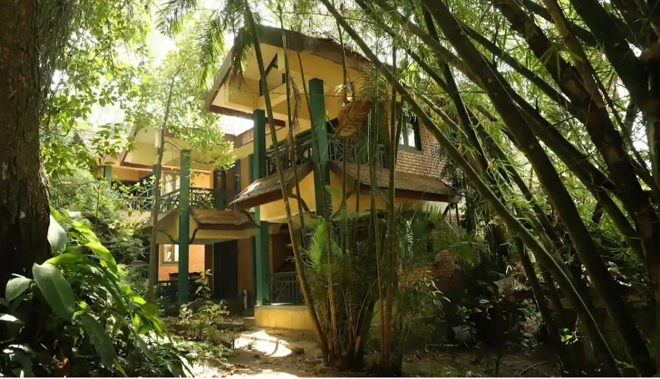 Green Gates Hotel